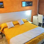 Il Laghetto 4*