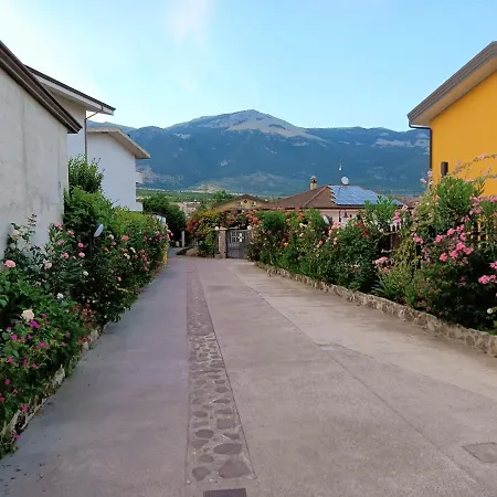 Il Laghetto Bed & Breakfast