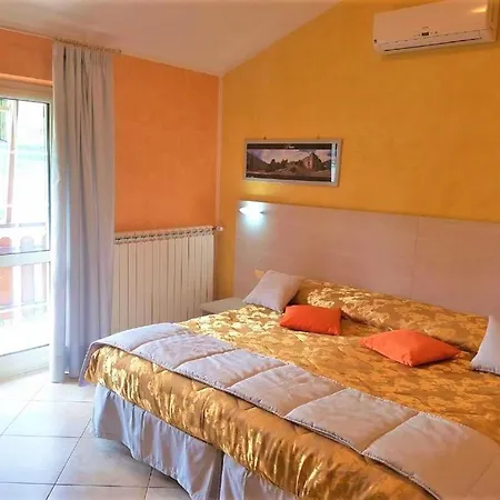 Frühstückspension Il Laghetto 4*