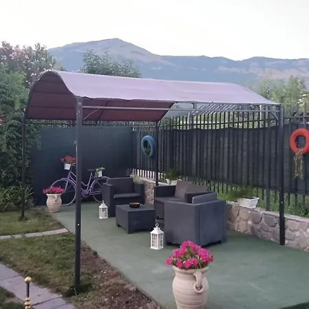 Il Laghetto Bed & Breakfast