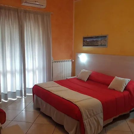 Couette-café Il Laghetto 4*