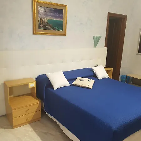 Il Laghetto קסטרווילארי