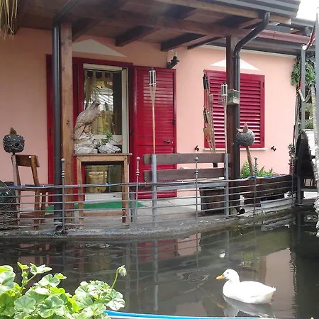 Il Laghetto Couette-café Castrovillari