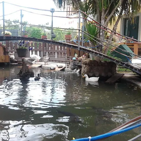 Il Laghetto Bed & Breakfast 4*